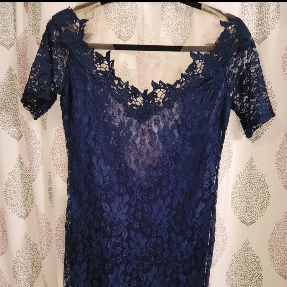 145. Ladies bodycon blue dress